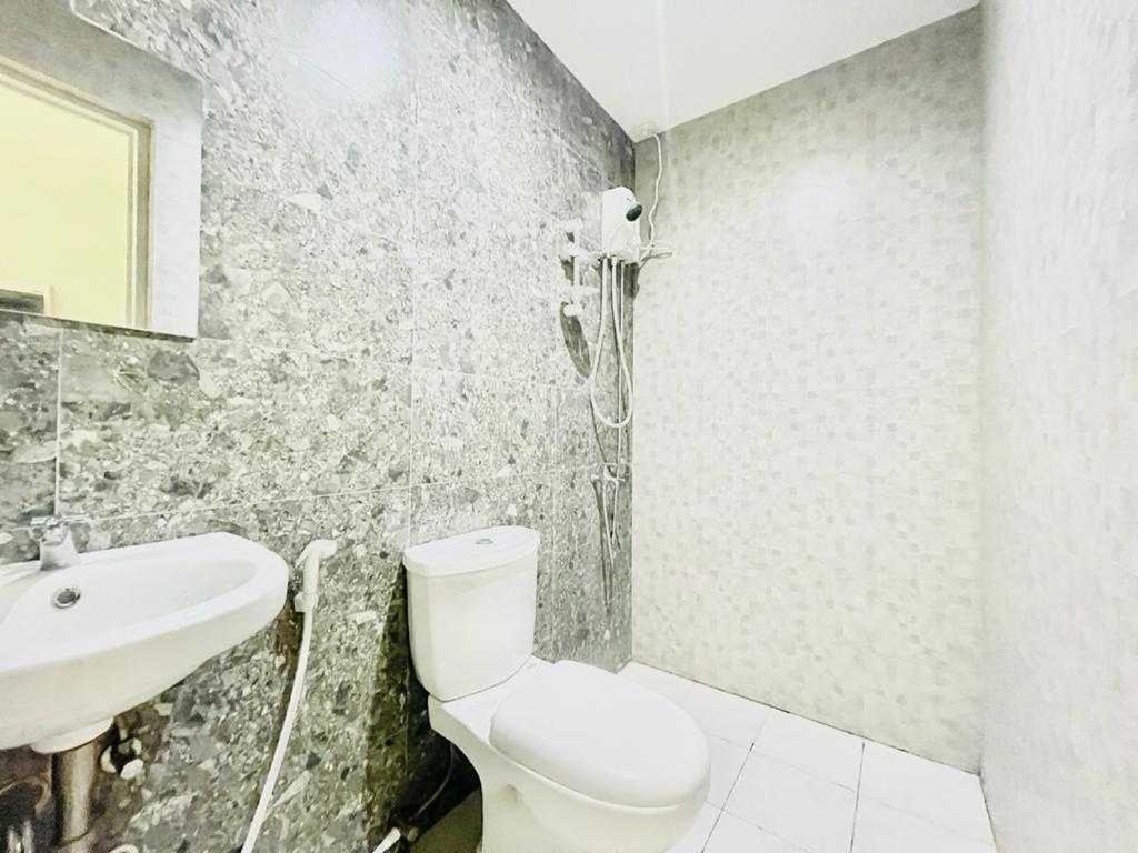 Oyo 1008 Armond Bed And Breakfast Lapu-Lapu City Luaran gambar